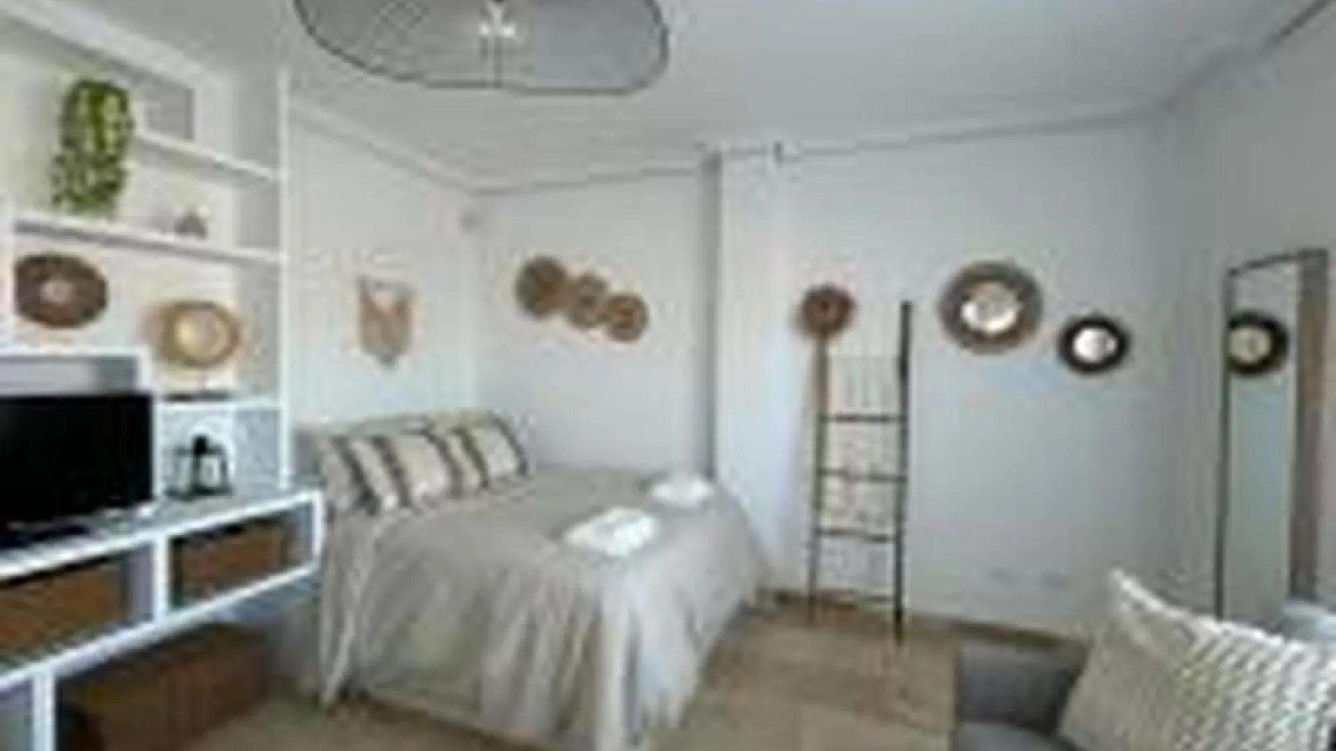 Estudio San Luis De Sabinillas
